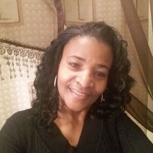 Meet your Posher, Denise